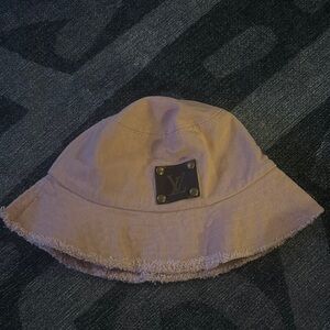 Louis Vuitton Beige Bucket Hat with Logo Patch